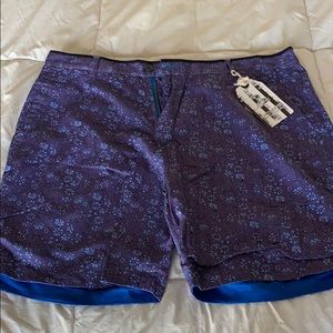 Men’s reversible Islandia Shorts size 40
